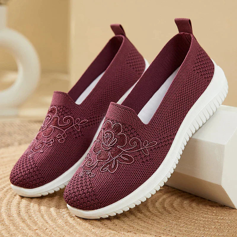 BreezeWalk Sandal | Breathable Ladies' Sandal with Embroidery
