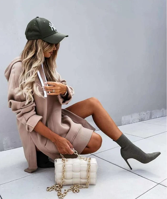 BrookesHoodie | Women's Oversized Hoodie for Casual Comfort