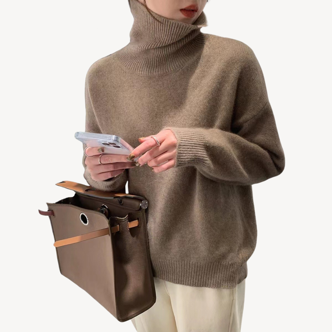 Women’s Soft Knit Fabric Turtleneck Sweater