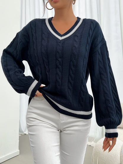 Cable Knit Sweater with Delicate Details - Aurora