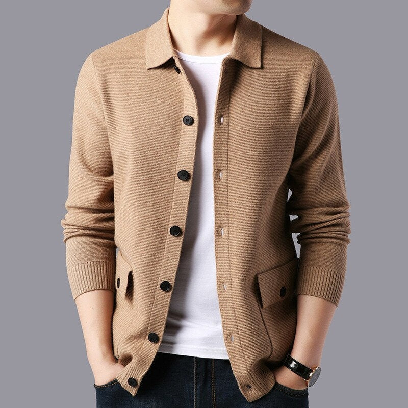 CalebsVest | Men's High-Collar Wool Vest for a Sophisticated Look
