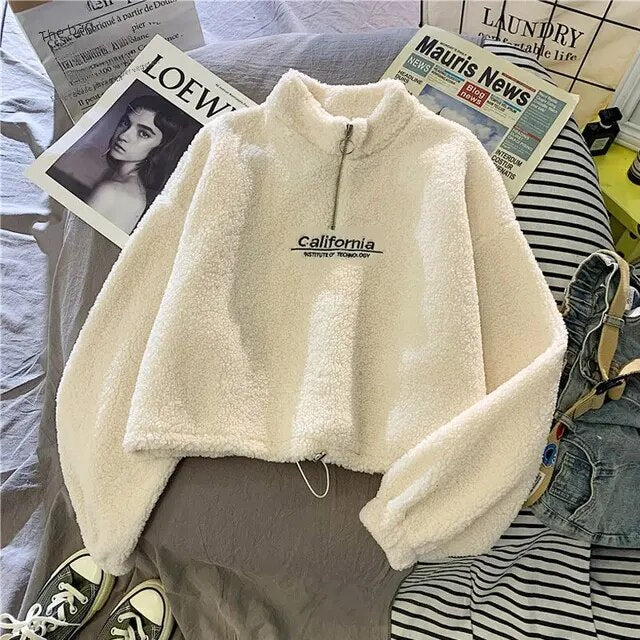 CaliShirt | Women's Cosy Fleece Pullover for Chilly Days