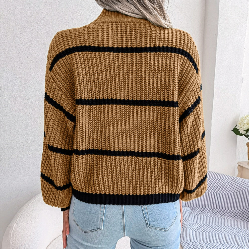 Casual Ribbed Turtleneck - Elara