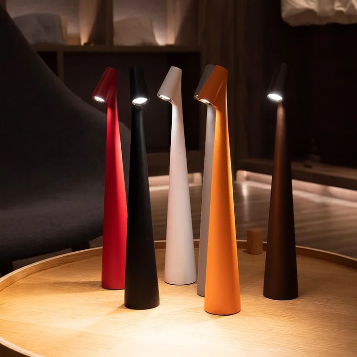 Bright Wireless Desk Lamp for Home and Dining - BritishElegance
