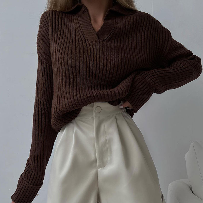 ChantellesShirt I Women's V-Neck Pullover