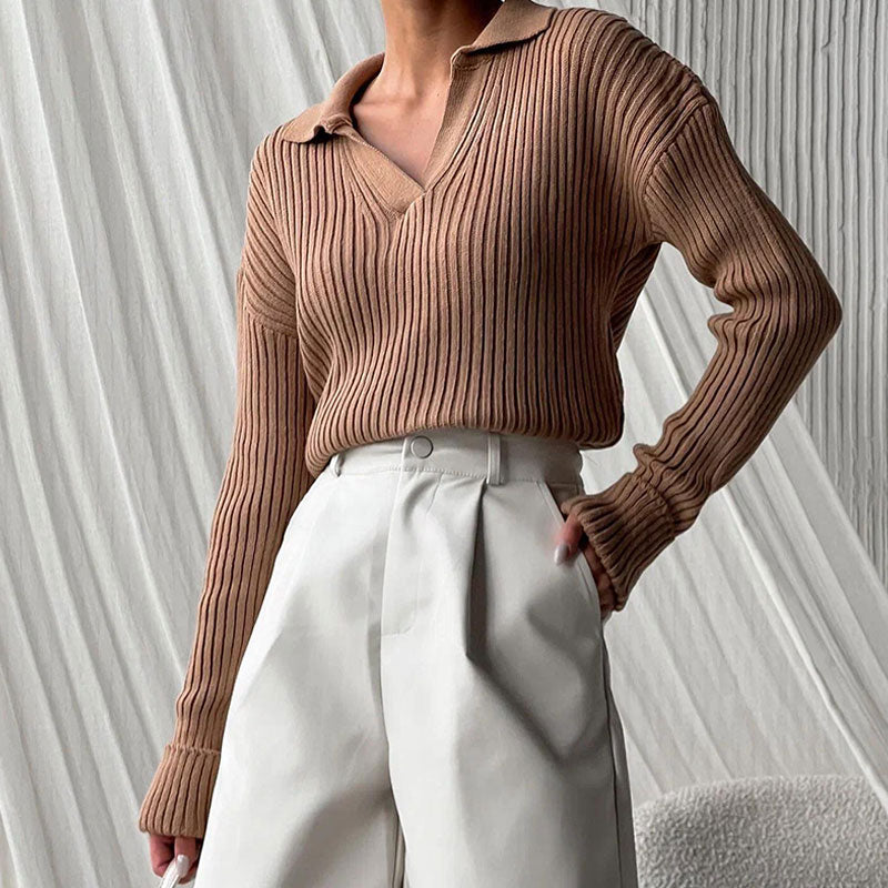 ChantellesShirt I Women's V-Neck Pullover