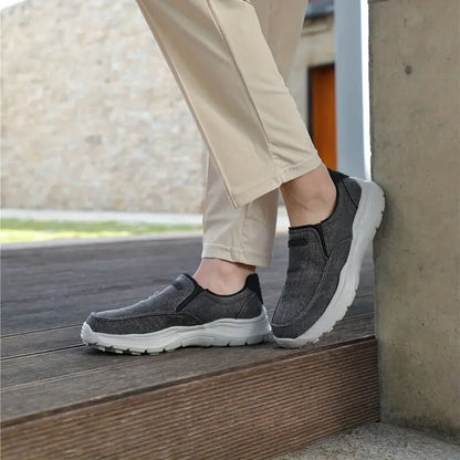 Classic - Comfort Orthopaedic Slip-on Black