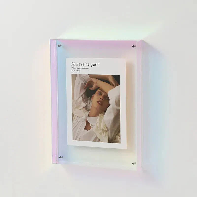 Stylish Clear Picture Frame Wall Mount Display