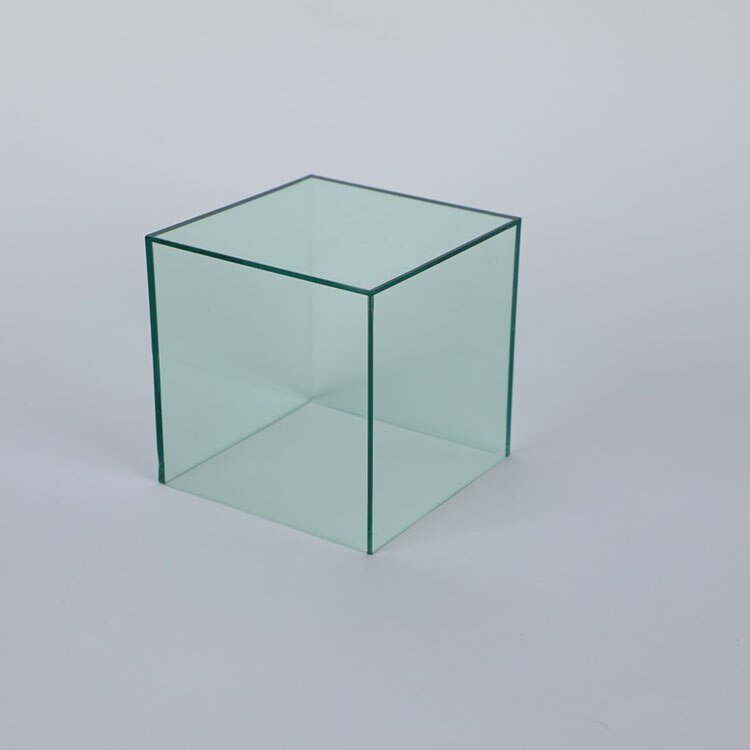 Clear Plastic Showcase Box for Figurines and Keepsakes
