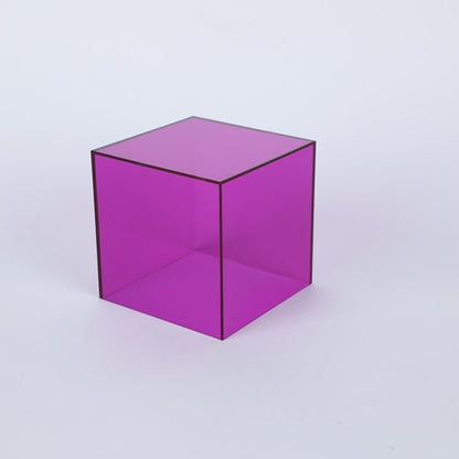 Clear Plastic Showcase Box for Figurines and Keepsakes