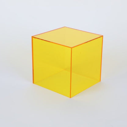 Clear Plastic Showcase Box for Figurines and Keepsakes