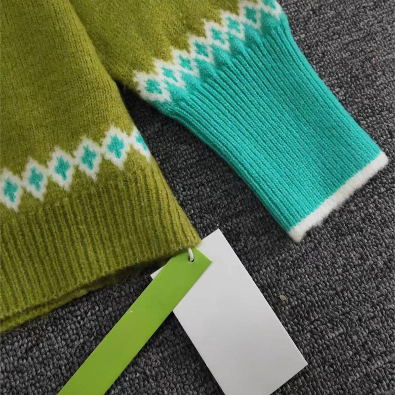 Comfortable Green Women's Jumper - Elin