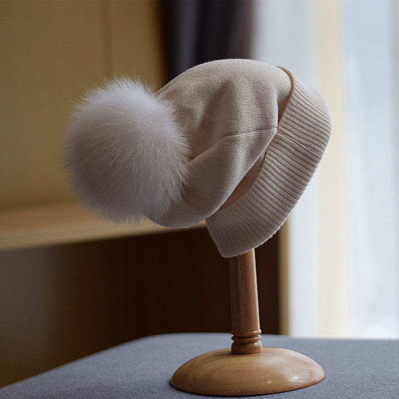 Isla Ribbed Pom-Pom Beanie | Close Fit Beanie