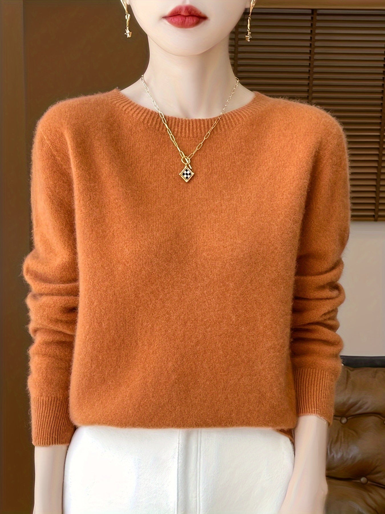 Classic Fit Crew Neck Pullover Sweater