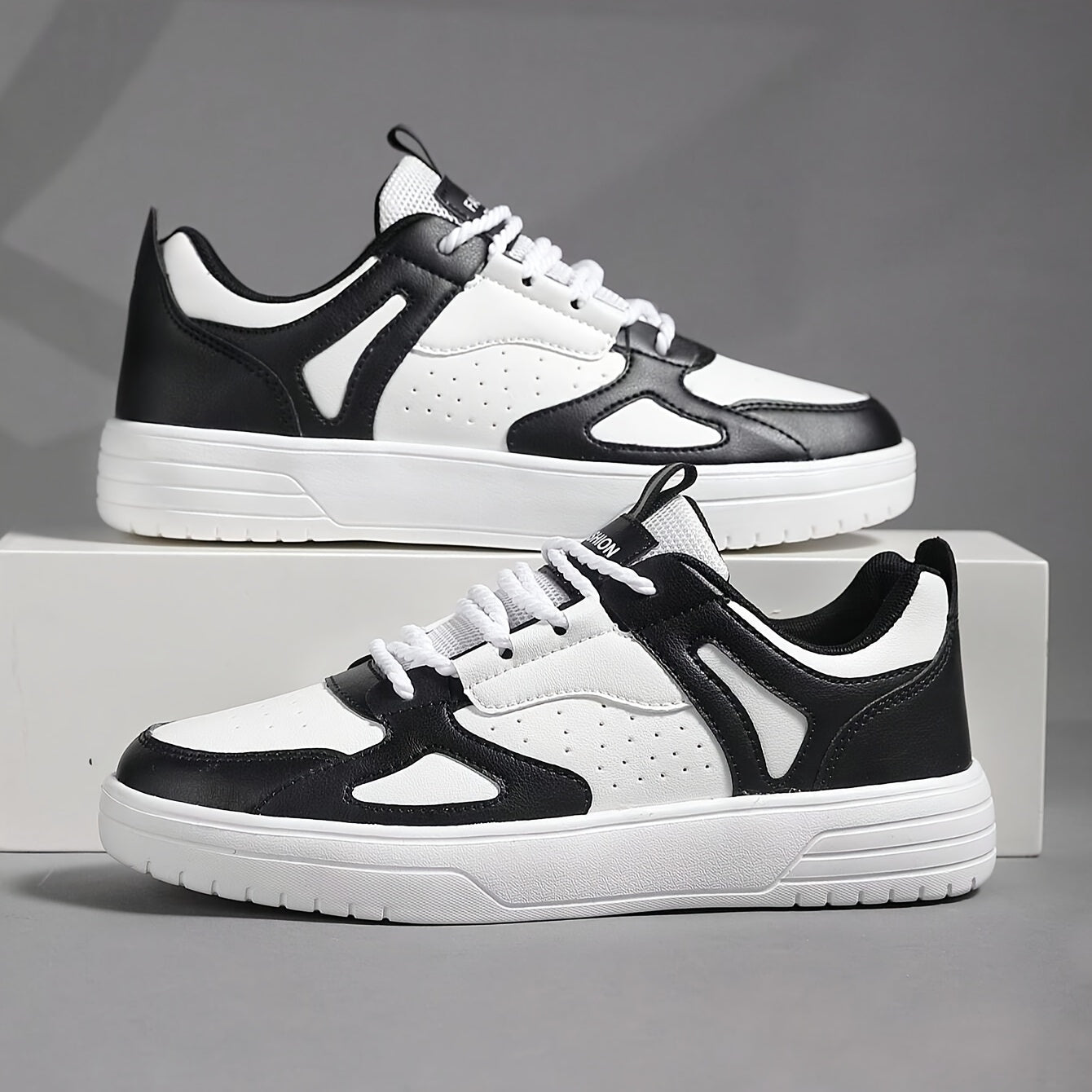 Classic Comfortable Mens Athletic Shoes