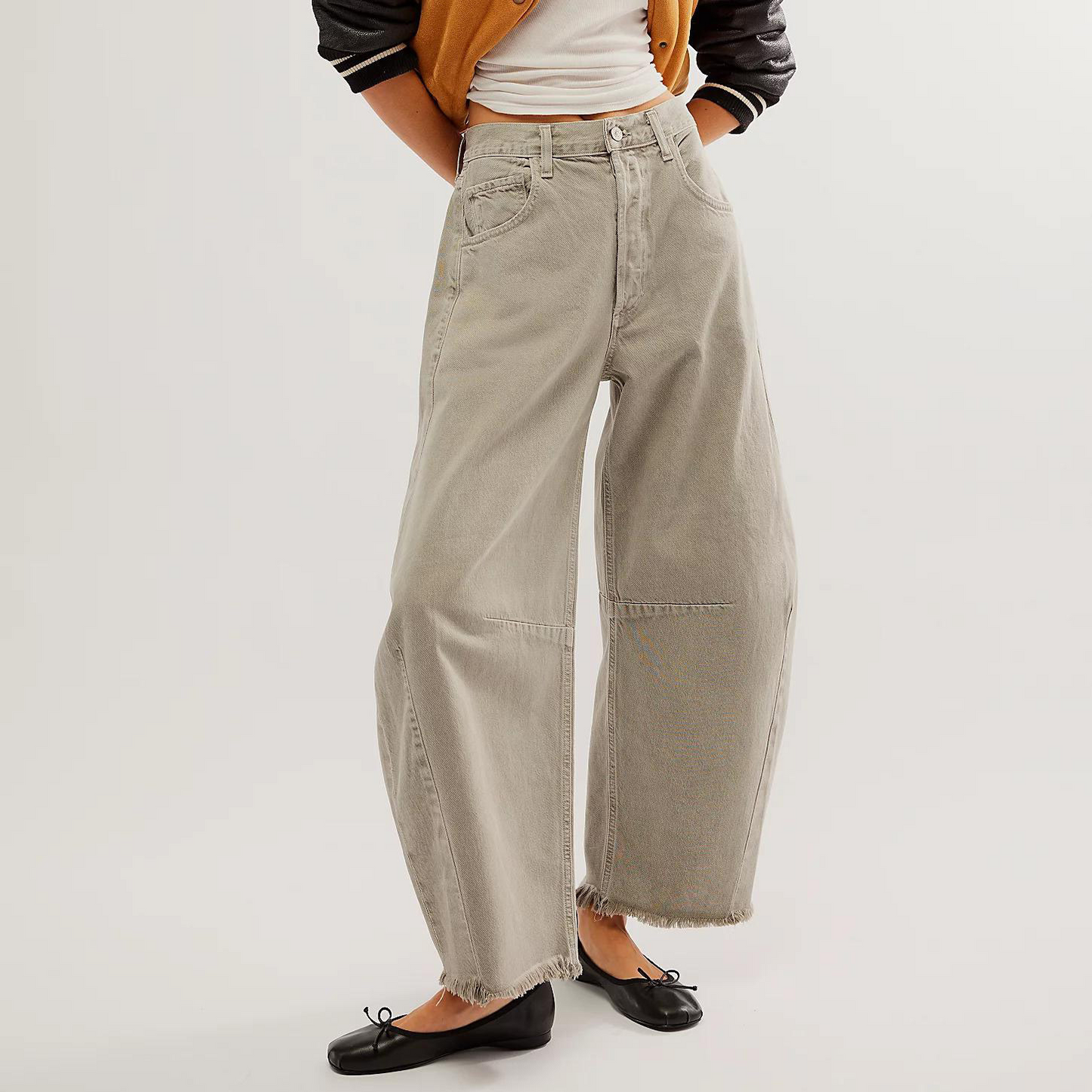 Classic Straight Leg Women's Jeans
