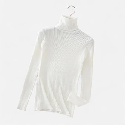 Women’s Cashmere Turtleneck Sweater