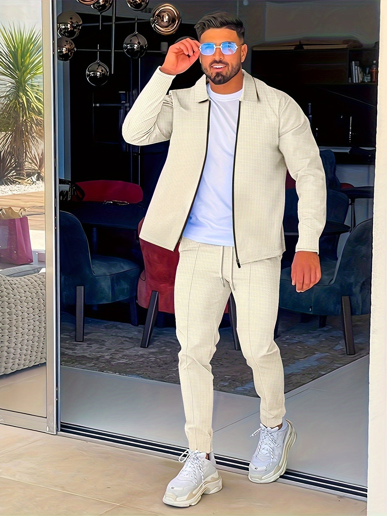 Classic Comfy Men's Tracksuit With Zip Up Jacket - BritishElegance