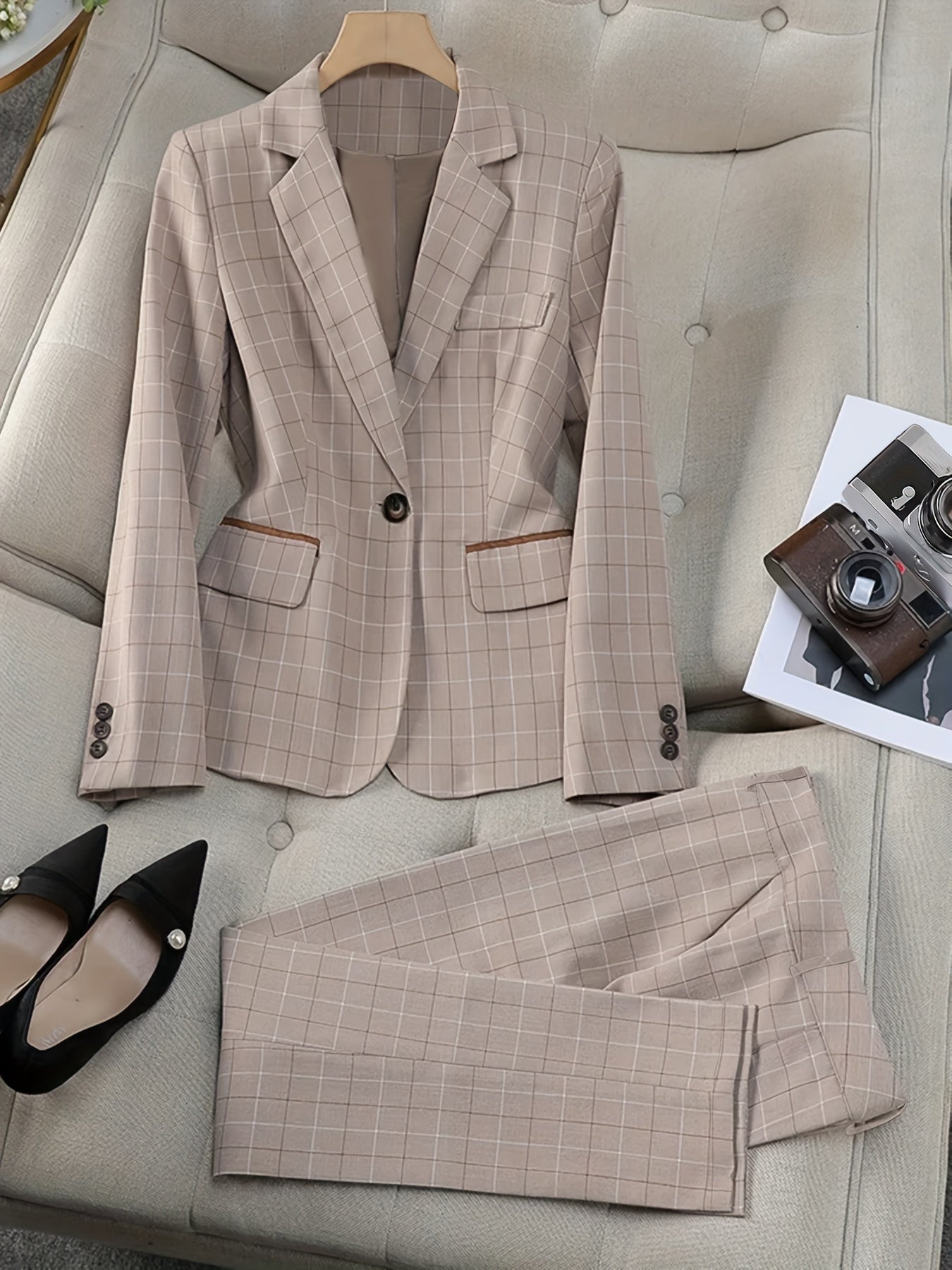 Classic Plaid Suit Set for Women - BritishElegance