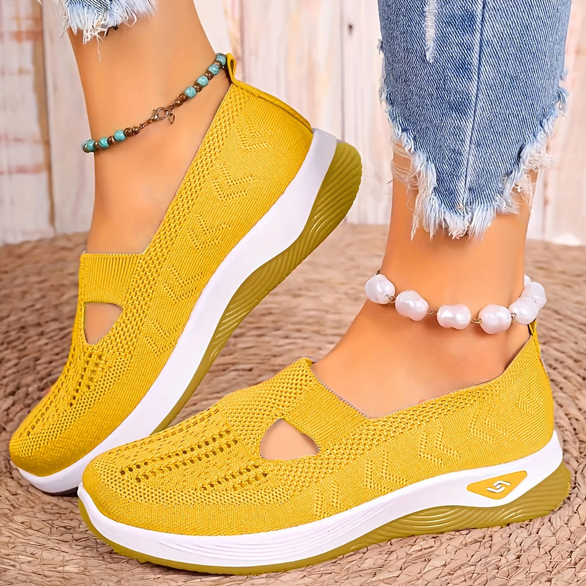 Comfortable Airy Mesh Women's Sneakers for Daily Wear