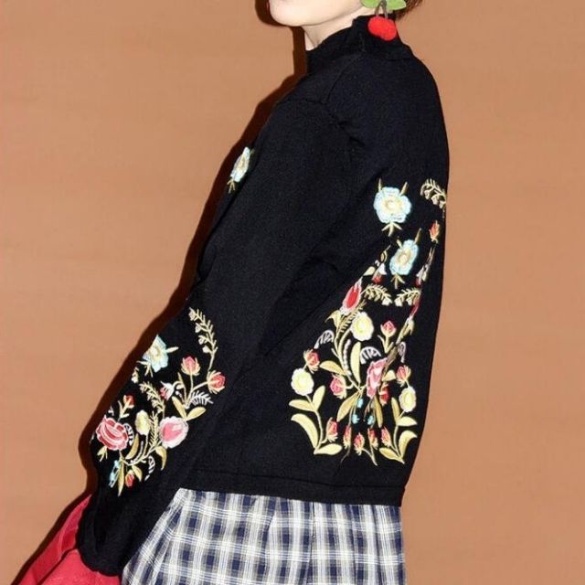 Embroidered Flower Sweater - Alina