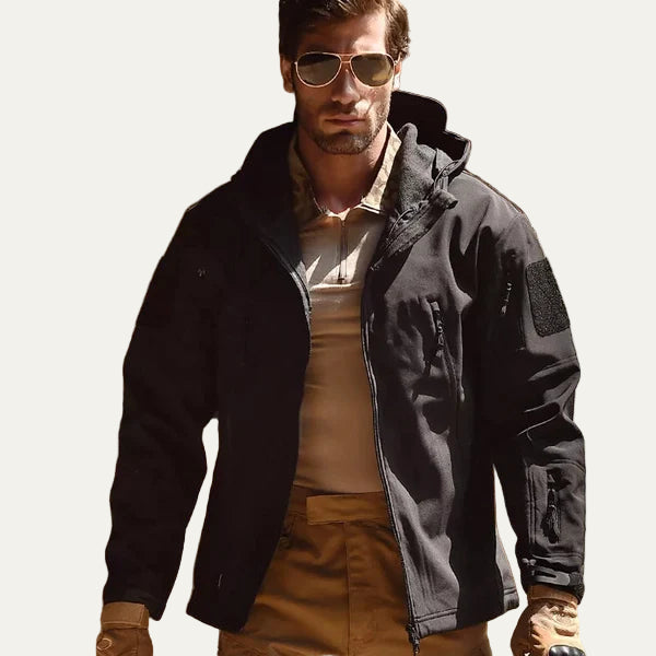 Men’s Water Resistant Softshell Outdoor Jacket