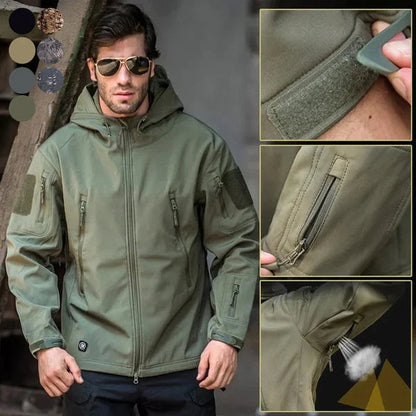 Men’s Water Resistant Softshell Outdoor Jacket
