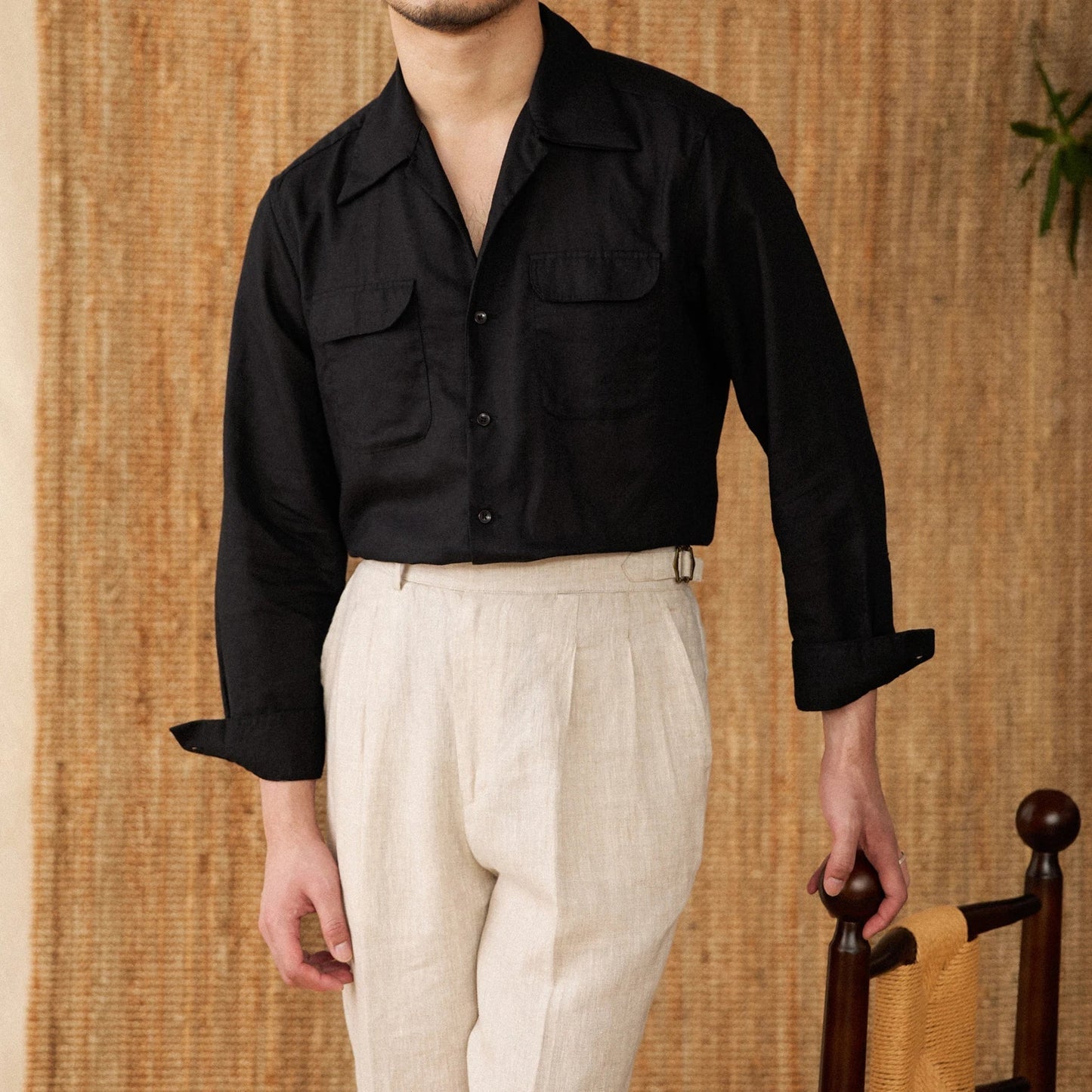Elegant Linen Shirt with Pocket