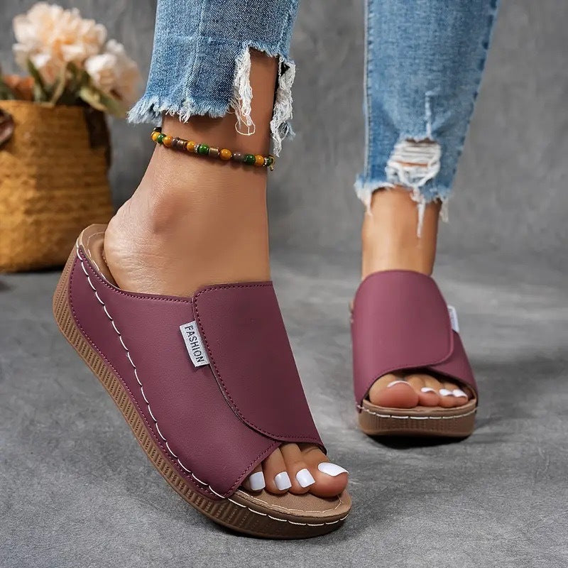 Comfortable Chic Summer Sandals for Women