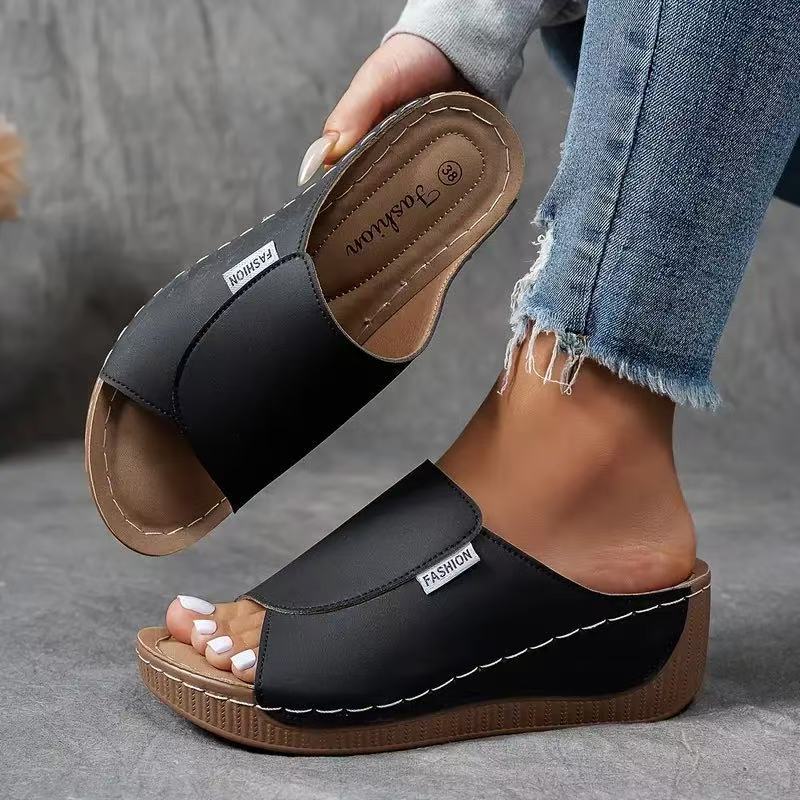 Comfortable Chic Summer Sandals for Women