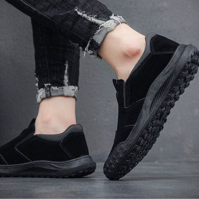Brano Sneakers
