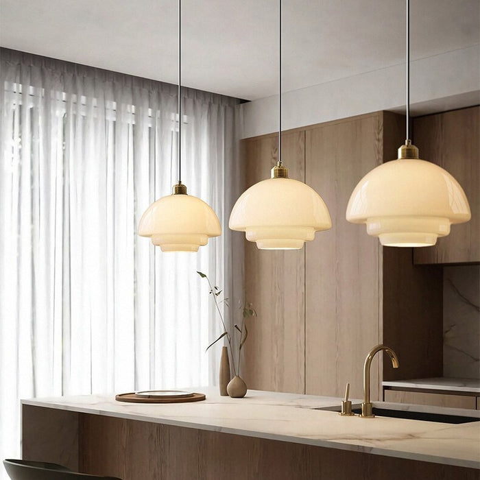 Vintage Style Glass Pendant Lamp For Classic Homes - BritishElegance