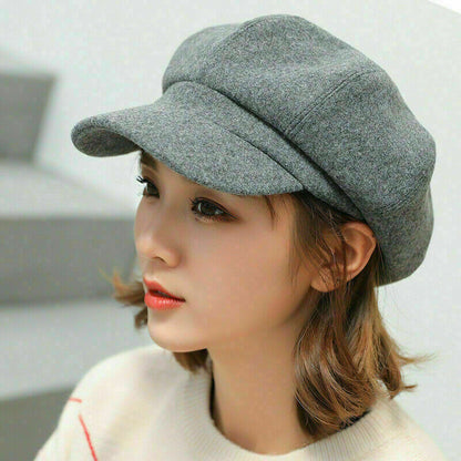 Vintage-style balloon cap and comfort for winter