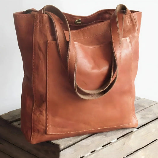 Stylish handmade leather bag by Sophie
