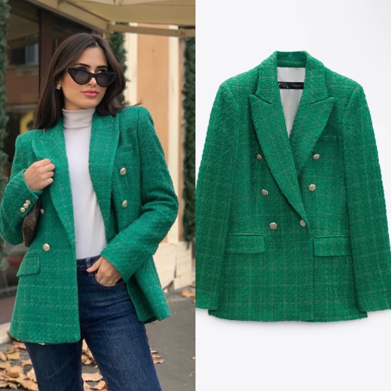 Women's Blazer with Pockets and Buttons