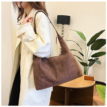 EVERA | Retro Matte Tote Bag