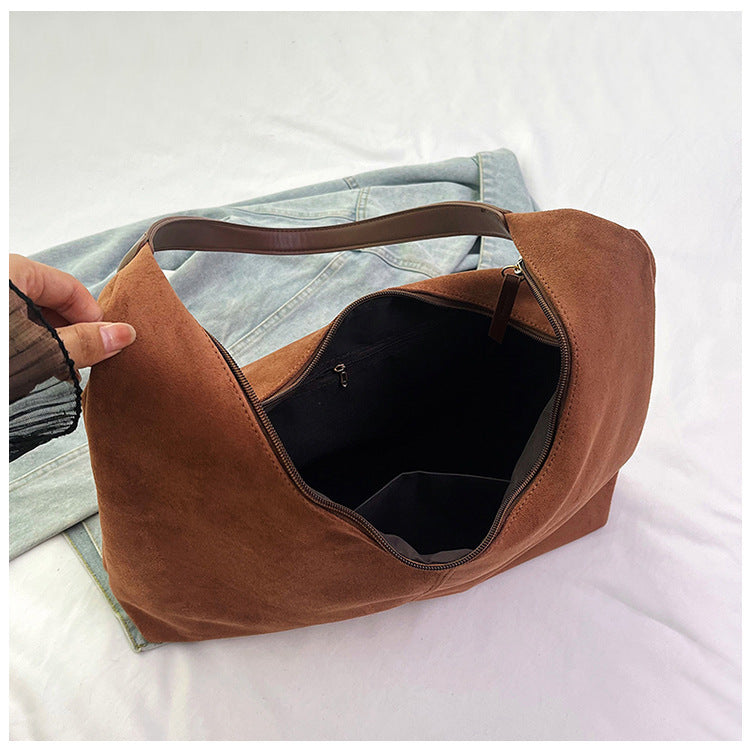 EVERA | Retro Matte Tote Bag