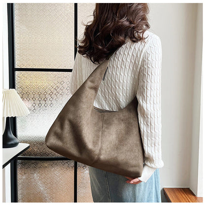EVERA | Retro Matte Tote Bag