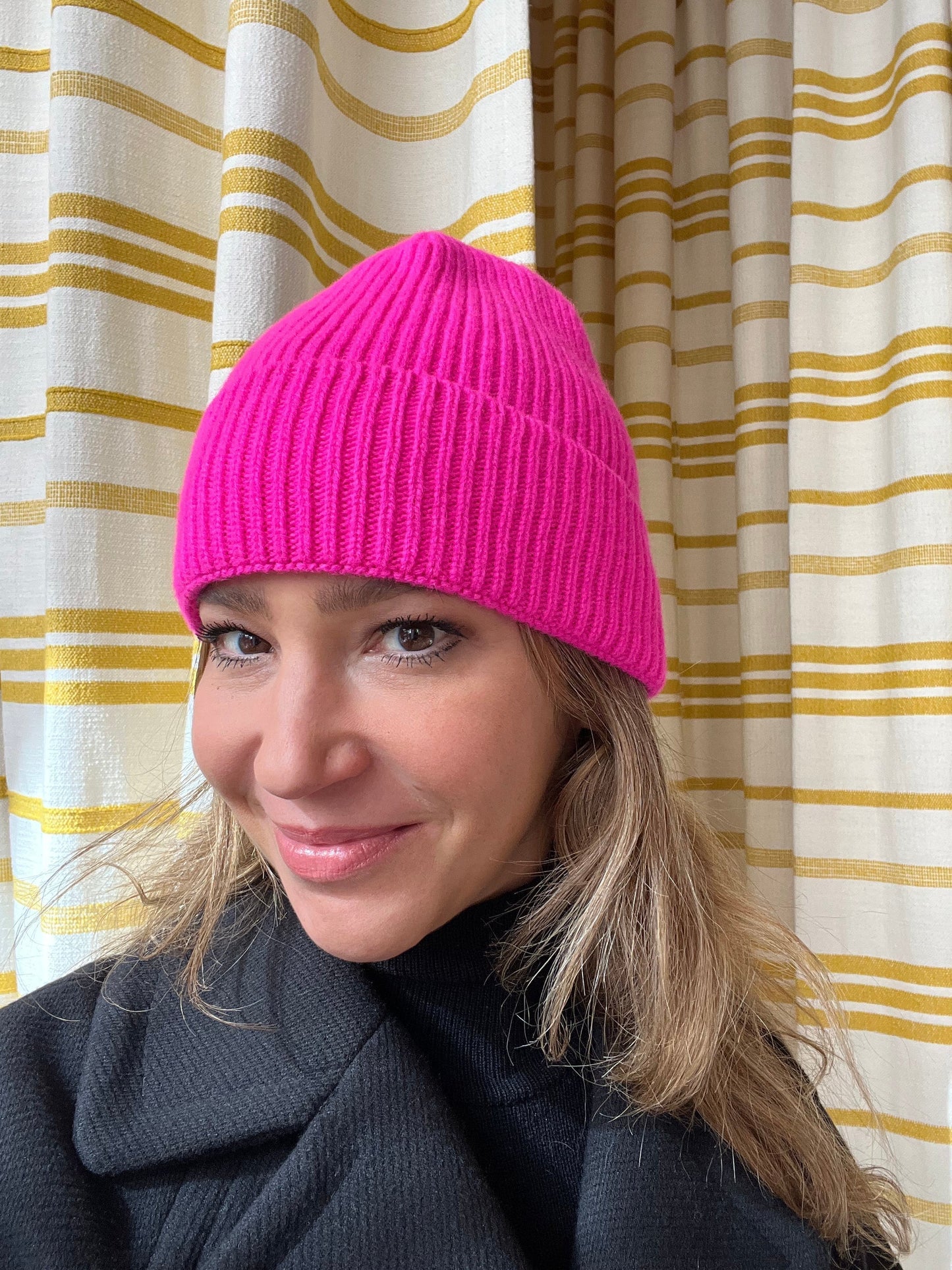 Cashmere beanie 'Lille' Poppy