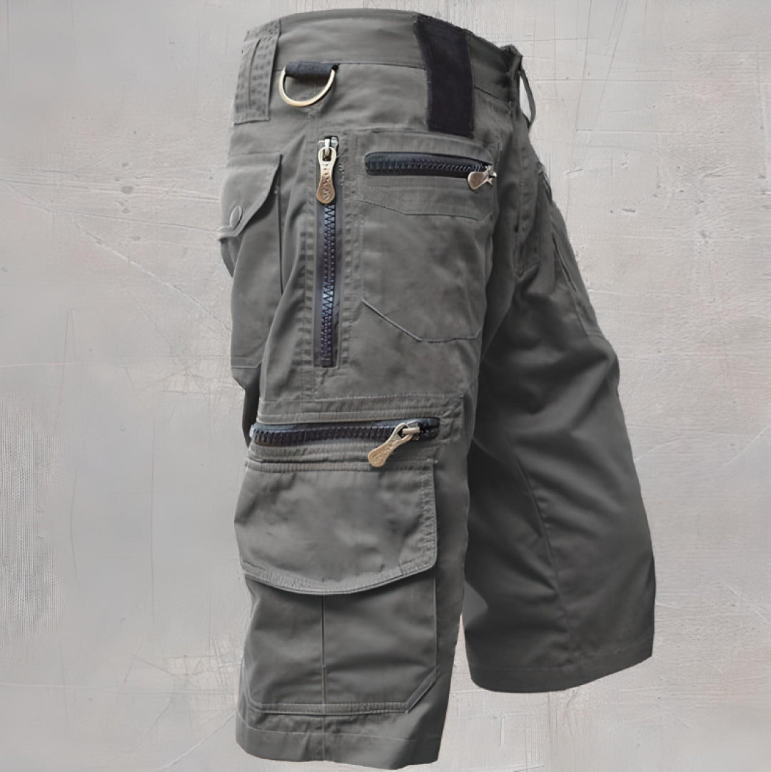 Relaxed Fit Men's Utility Shorts
