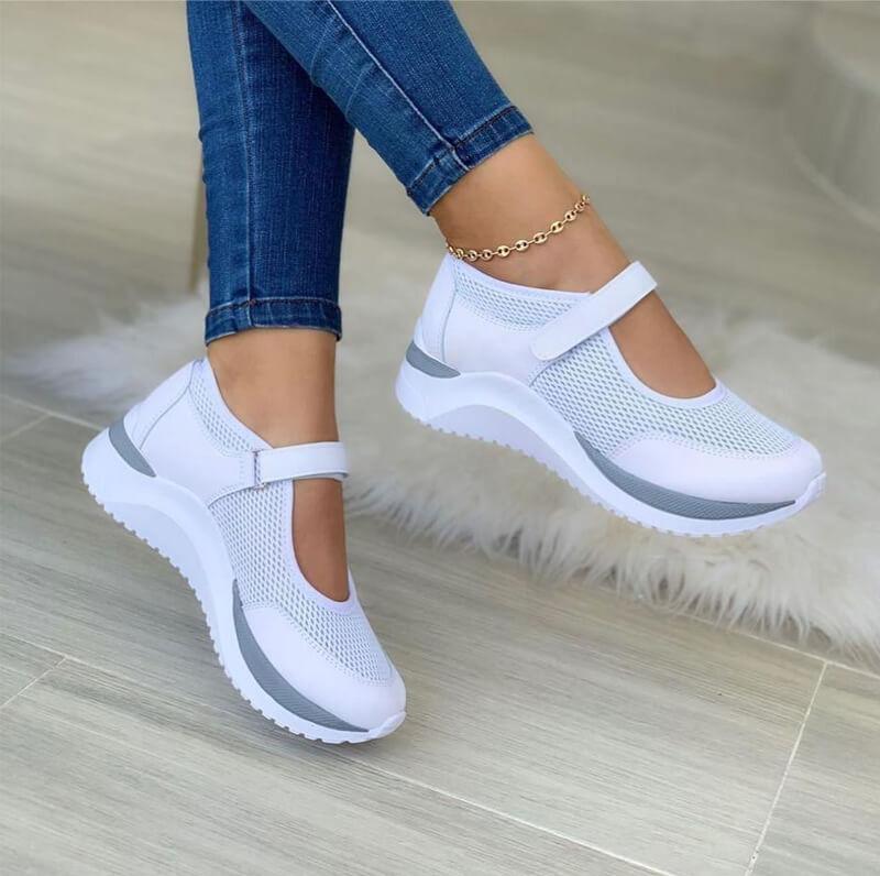 Dorelle – Women's Orthopedic Walking Shoes