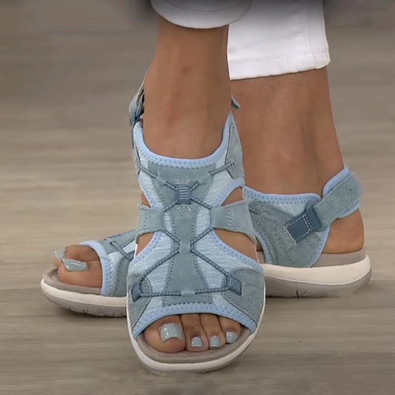 Relaxed Fit Athletic Beach Sandals - BritishElegance