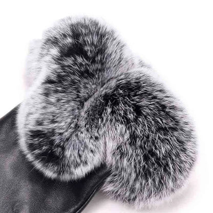 Lotte | Stylish and warm leather gloves