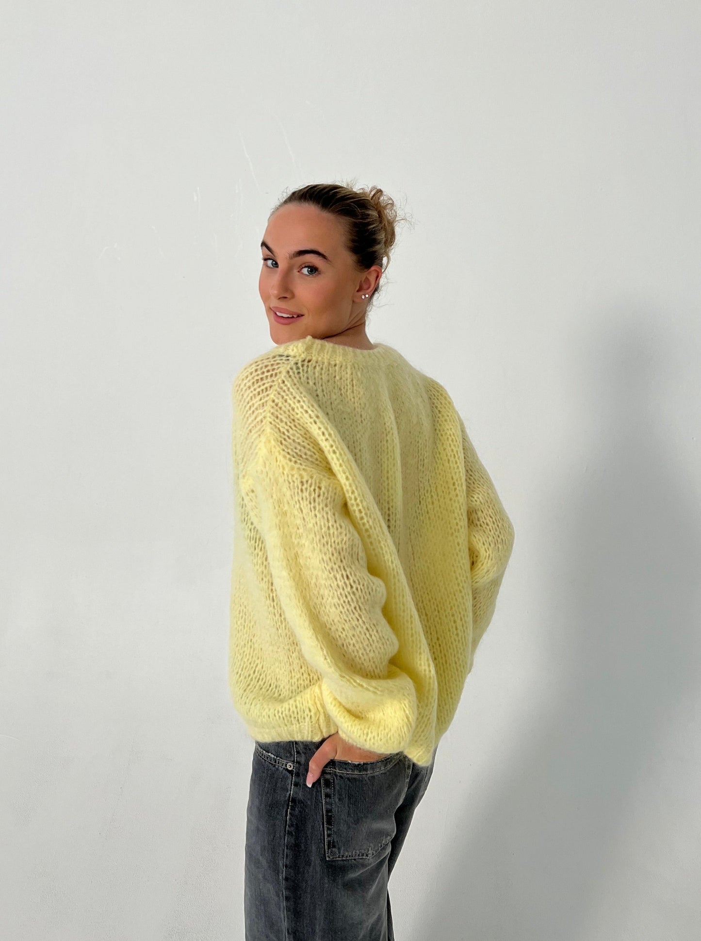 Luxe Comfortable Women's Sweater - Lunovia