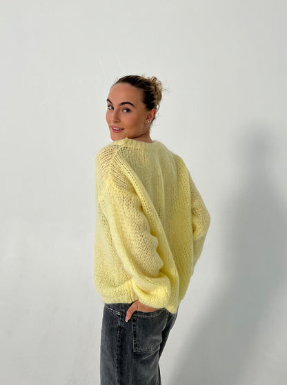 Luxe Comfortable Women's Sweater - Lunovia