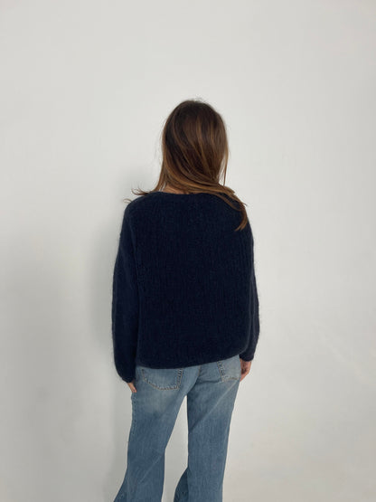 Luxe Comfortable Women's Sweater - Lunovia