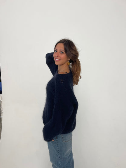 Luxe Comfortable Women's Sweater - Lunovia