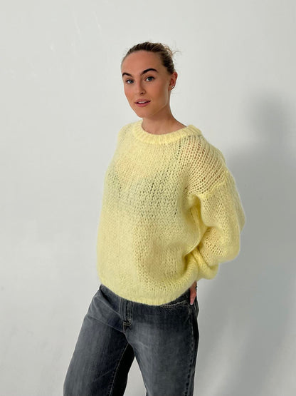 Luxe Comfortable Women's Sweater - Lunovia