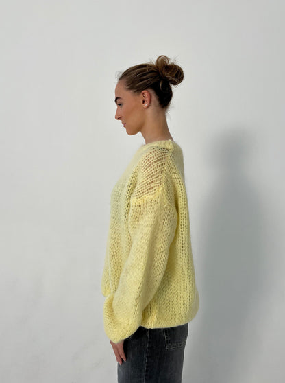 Luxe Comfortable Women's Sweater - Lunovia