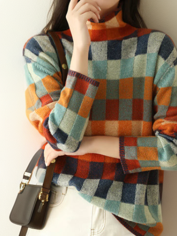 Luxurious Checked Women's Sweater - Eveline